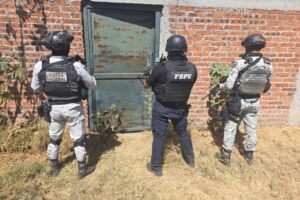 Golpe al crimen en Guanajuato; Aseguran 55 mil litros de ‘huachicol’ y un arsenal