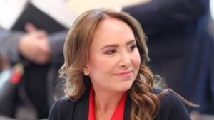 Cristina Ruiz respalda a vecinos de Toluca y acusa autoritarismo del gobierno municipal de Morena